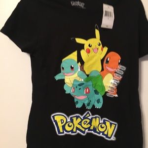 Pokemon juniors XL shirt